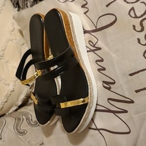 84. NWOT Generic | Ladies Casual Black Espadrille Sandals.